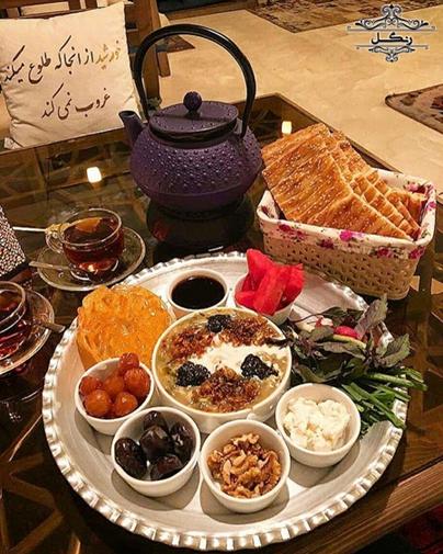 مدل تزیین سفره افطار ماه رمضان سفره افطاری جدید 98